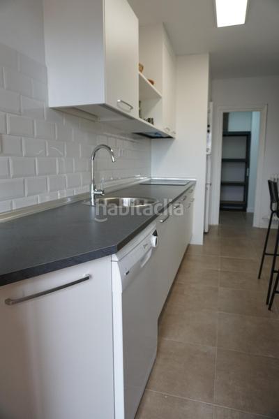 Foto c6308d4f-d19d-4202-b483-77a816c5b341. Location appartement dans calle de madrigal de las altas torres 20 dans Ávila