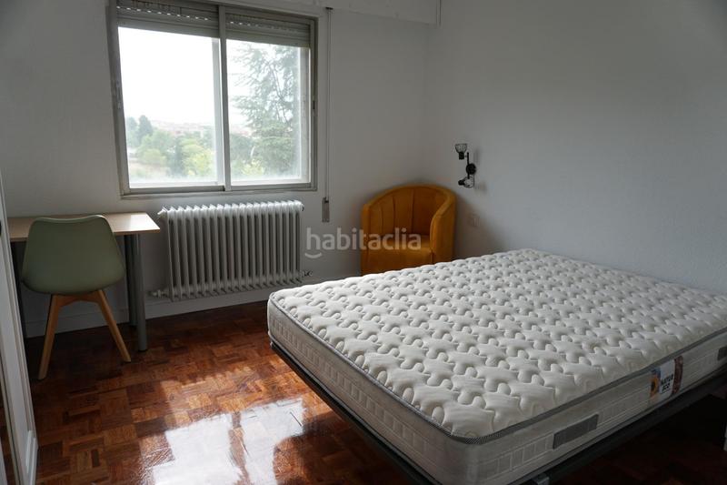 Foto fc7d4786-5bf5-415f-b702-6f683c8fb502. Location appartement dans calle de madrigal de las altas torres 20 dans Ávila