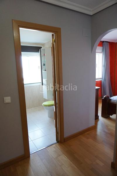 Foto 009569c4-05ab-4a5a-9b99-dd3e3b32e85b. Reihenhaus mit heizung in Hervencias Altas - El Pinar Ávila