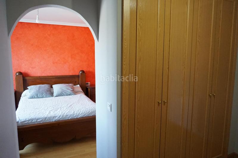 Foto b3ad17eb-12eb-4329-8efd-388a9dee02e8. Reihenhaus mit heizung in Hervencias Altas - El Pinar Ávila