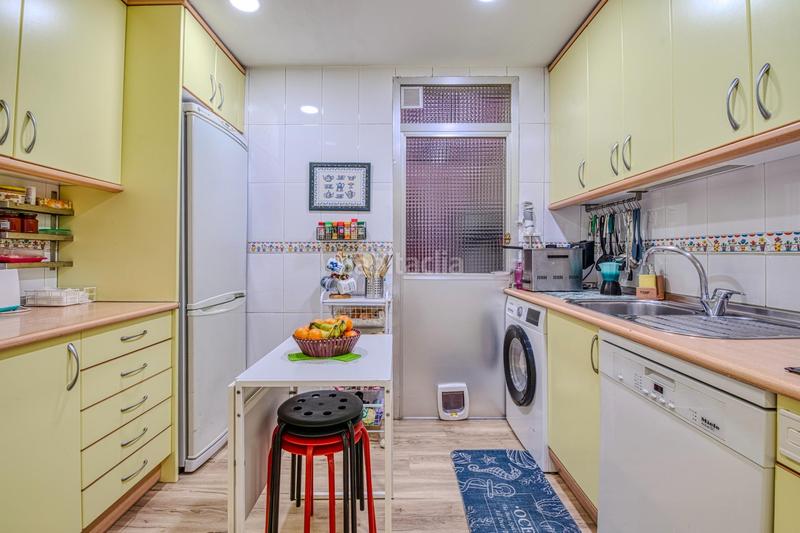 Foto c4d2e080-7f24-4f7a-adfc-90f571df8602. Pis a calle de lombía 7 a Goya Madrid