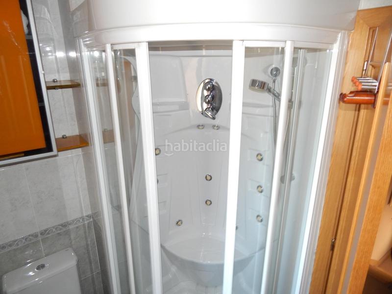 Foto 03bc463e-7135-4383-b44c-1b10d94940c7. Affitto chalet in calle de abdalá 'el rico' 13 in Ávila