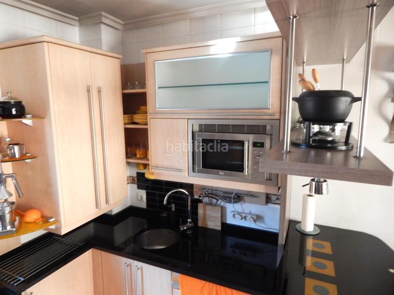 Foto 194f9652-57f9-46bb-98cb-2723ddfbdc8a. Affitto chalet in calle de abdalá 'el rico' 13 in Ávila