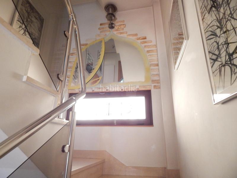 Foto 9ea7fd97-6cd2-43d6-bde3-3e7fea626c95. Lloguer xalet a calle de abdalá 'el rico' 13 a Sur Ávila