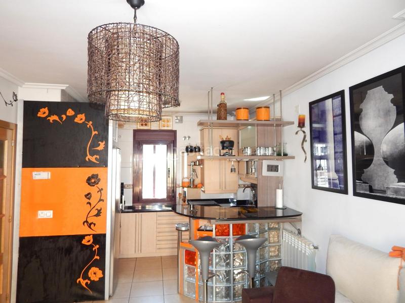 Foto 0d4aeea1-a457-40ef-aa45-4eaeb64408c7. Location chalet dans calle de abdalá 'el rico' 13 dans Ávila