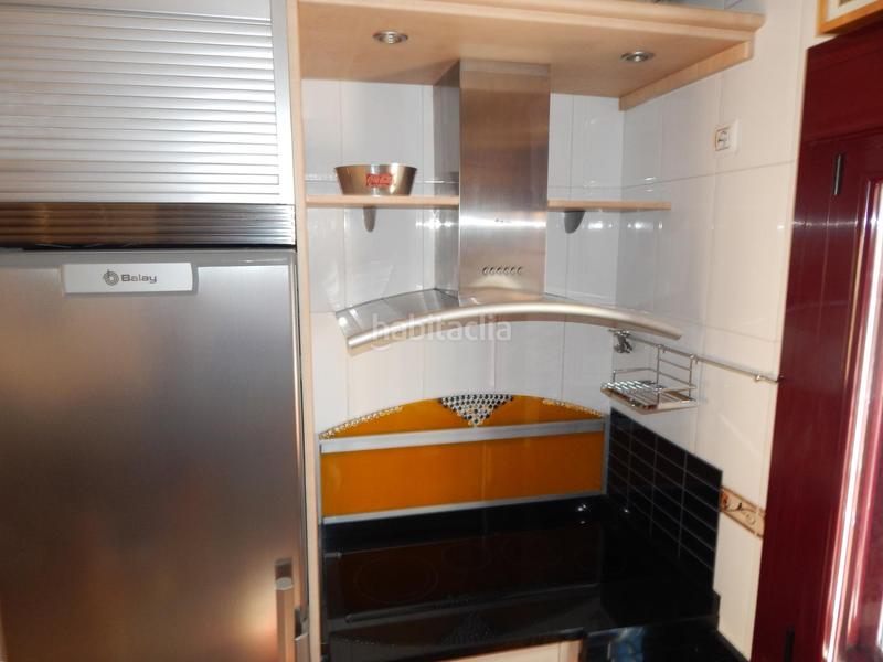 Foto e0b6e95f-73e6-4e10-b954-afd933f4f7b0. Location chalet dans calle de abdalá 'el rico' 13 dans Ávila