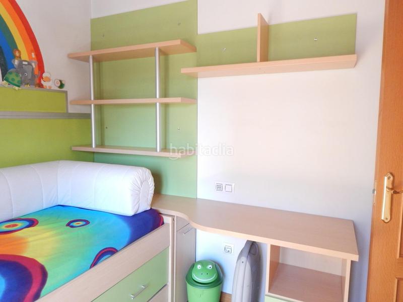 Foto 1eab87ff-bc1e-40b0-8e6d-5ff2760dca9c. Miete chalet in calle de abdalá 'el rico' 13 in Sur Ávila