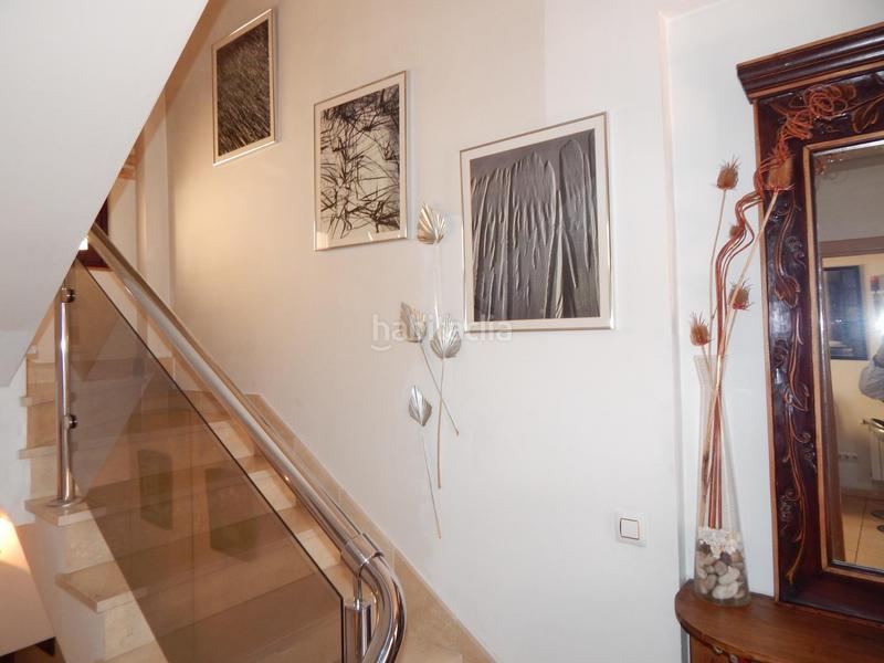 Foto 8b00a80e-e855-476e-ae07-0ec1d6593e67. Miete chalet in calle de abdalá 'el rico' 13 in Sur Ávila