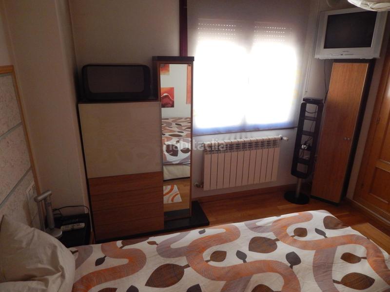 Foto 9b7e0c47-9ed6-4b0a-a934-6afb3dba9d82. Miete chalet in calle de abdalá 'el rico' 13 in Sur Ávila