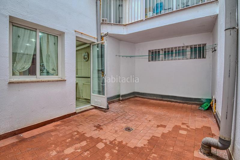 Foto 25e18f44-0189-4f9e-8729-cbd90c80a953. Planta baixa amb calefacció aparcament a Sónsoles Ávila