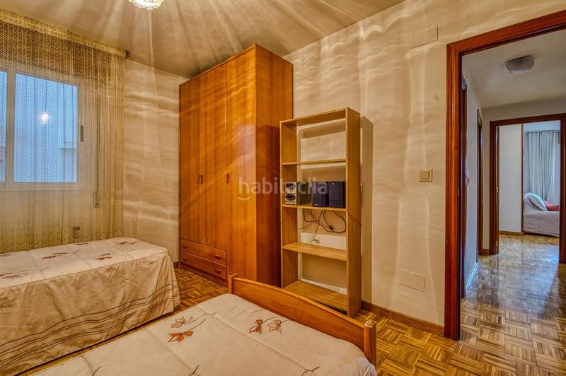 Foto 3bf7803f-e75d-40a1-9036-53c3d0b9a2c3. Planta baixa amb calefacció aparcament a Sónsoles Ávila