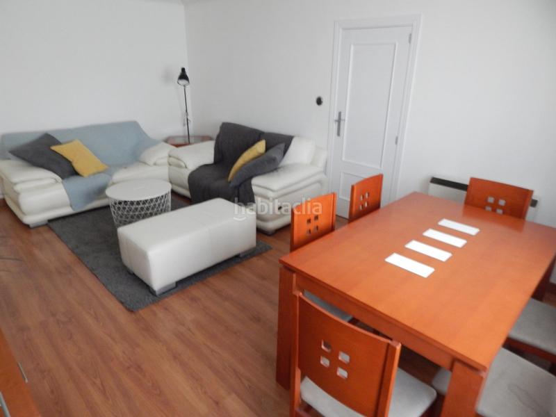 Foto c942e5ce-428f-4f71-bcf4-41cfec0d36e5. Rent flat in Mejorada del Campo