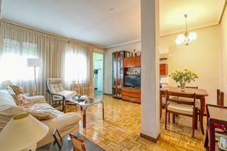 Etagenwohnung  Calle ibiza 17. Te imaginas diseñar tu casa desde cero en la mejor zona de madri