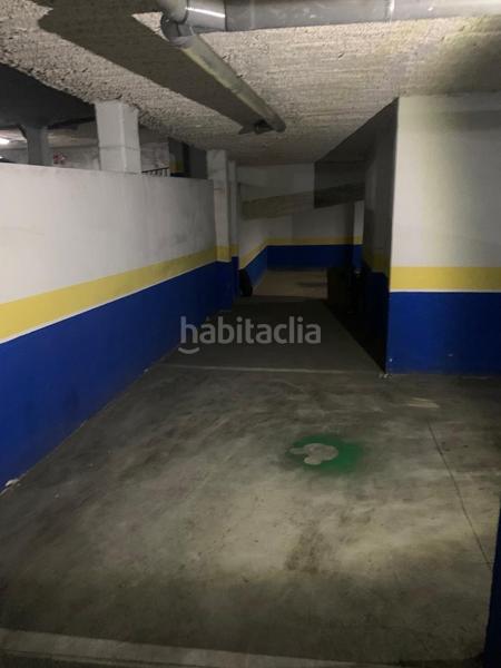 Foto 7a89a6ec-ce3f-459b-8761-c5e123e23e46. Aparcament cotxe a avenida avenida de los derechos humanos 84 a Ávila