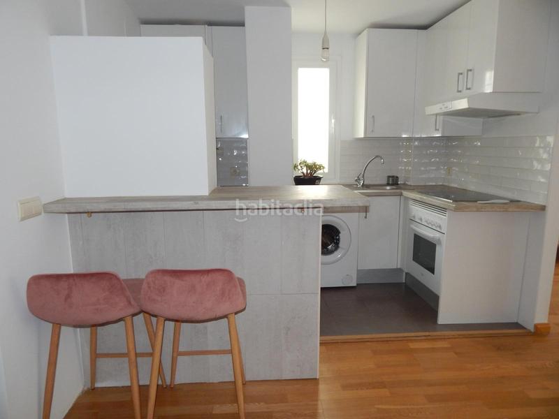 Foto 6ecf24c6-6931-4128-ac1a-64877c404fb3. Rent penthouse in calle agustín rodríguez sahagún 38 in Ávila