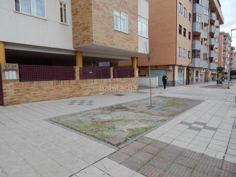 Foto 91f75f6d-706e-4770-a261-b98684effae5. Rent penthouse in calle agustín rodríguez sahagún 38 in Ávila