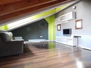 Location Attique à Calle de isaac peral 16. Alquiler ático calle isaac peral 16, ávila