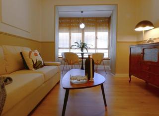 Flat in Calle de Soria 8