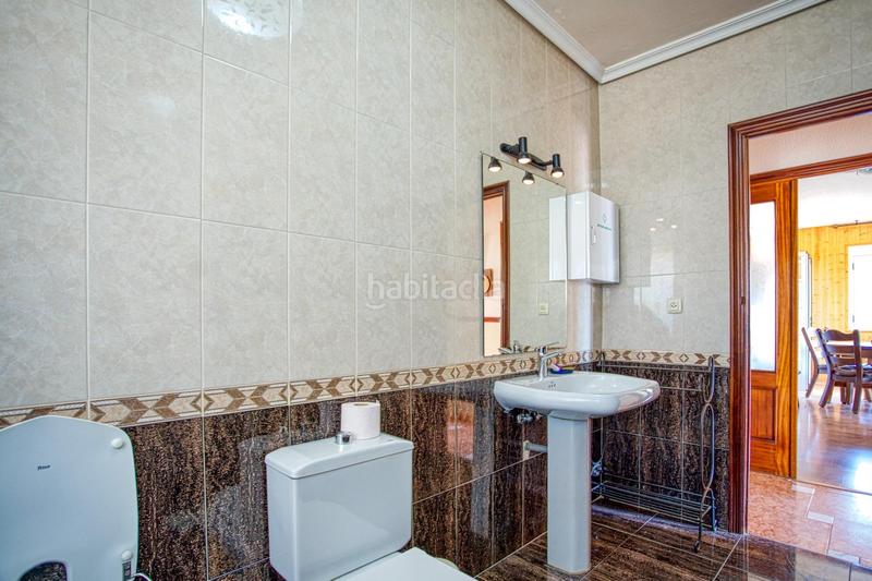 Foto 45a6a611-a886-4cae-8f67-4d7cbe884523. Chalet in calle de las prolesiones in Zona Rural Ávila