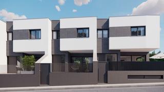 Casa aparellada a Calle de la luz 26. Residencial villaluz