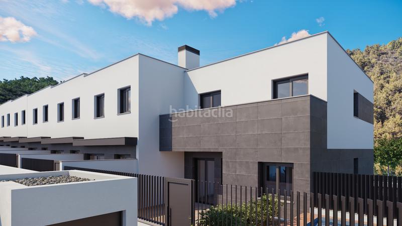 Foto 1f8e2e70-6959-4bac-a9d6-028a2139bf33. Semi detached house in calle de la luz 26 in Santo Angel Murcia