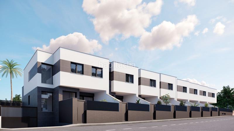 Foto 84d9fa28-38de-448e-8e78-6da94784756c. Semi detached house in calle de la luz 26 in Santo Angel Murcia