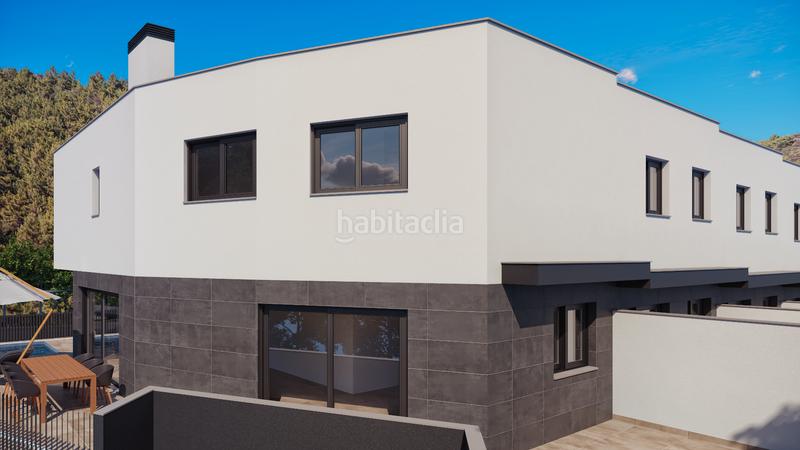 Foto f3f393cd-9446-4dc5-aeeb-90dbcd8a0baa. Semi detached house in calle de la luz 26 in Santo Angel Murcia