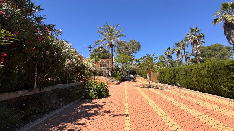 Foto 4b2ab0f5-1925-4b71-b5c5-5339877234b9. Chalet  en venta en las torres de cotillas en Torres de Cotillas (Las)