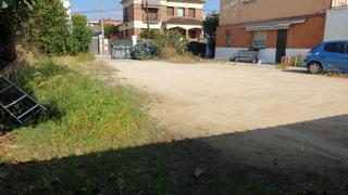Terreny residencial  Carrer tres