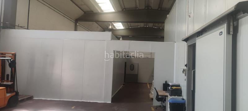 Foto b9920f02-9c53-448b-9092-b3a9d1ebc904. Alquiler nave industrial diafana en Espai Tolra - Els Pedrissos - Can Carner Castellar del Vallès