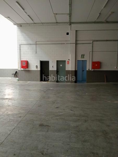 Foto b8147cc5-0378-49ec-9f99-9ef7a3b86767. Industrial building in Polinyà