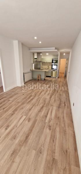 Foto c0ecff2e-f457-497d-ba8d-52abbb5608d2. Pis amb calefacció aparcament a Eixample Sant Cugat del Vallès