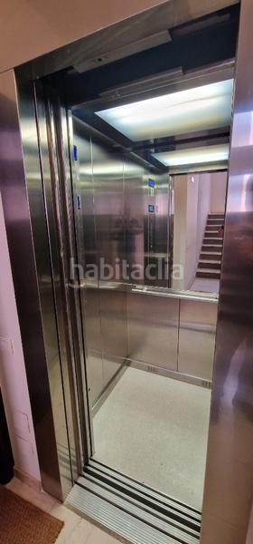 Foto f90da4a3-d675-4163-ad1a-3cd805c952a7. Pis amb calefacció aparcament a Eixample Sant Cugat del Vallès