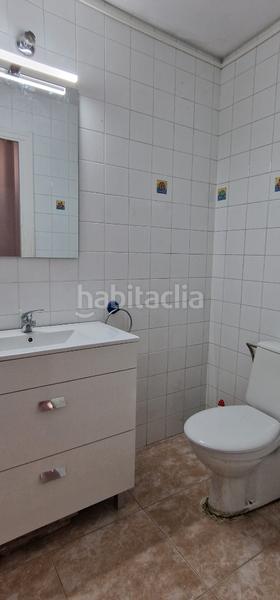 Foto 9bd353bd-c027-4f7c-a70d-f94c94c4be98. Location local commercial dans Llagosta (La)