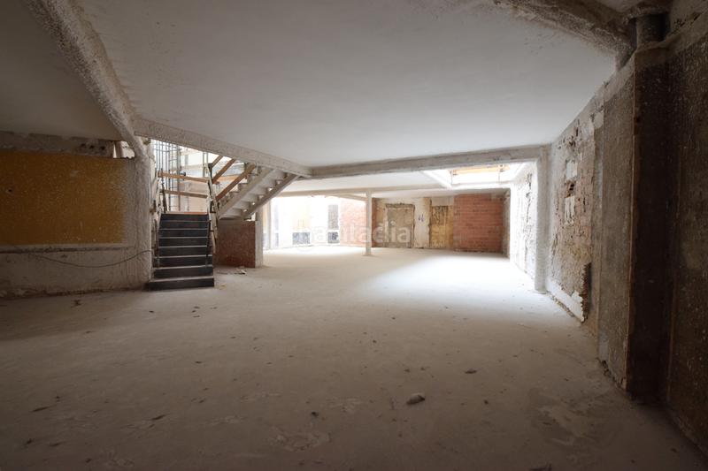 Foto 4e5d2359-b071-46db-9537-5ad6f04c270c. Lloguer local comercial a Centre Sabadell