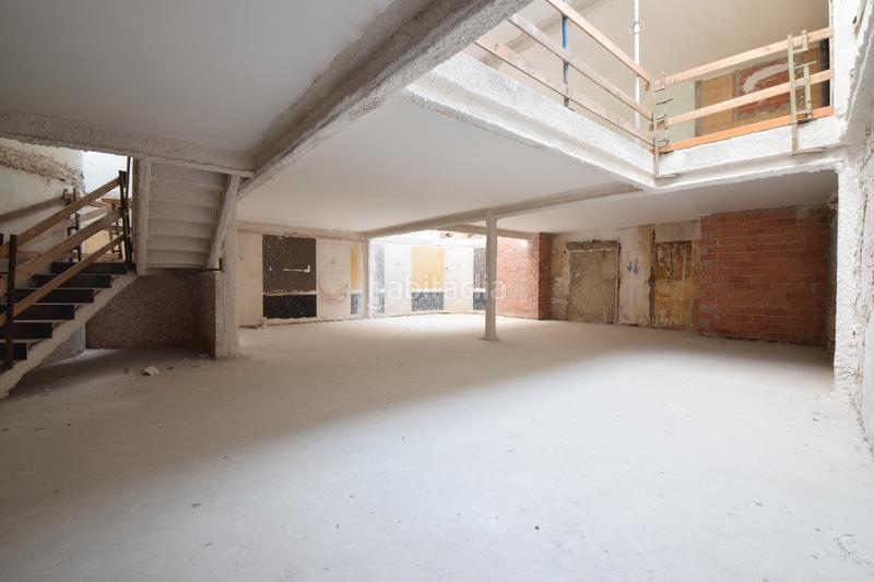 Foto 95da96b2-c981-4715-b3d3-530ff4b60f44. Lloguer local comercial a Centre Sabadell