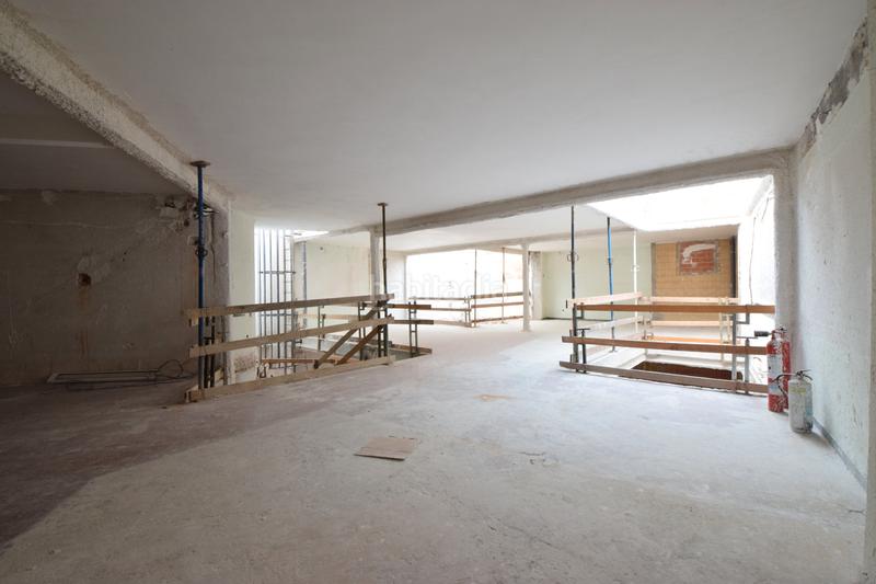 Foto 98d21f50-e477-444d-9b1a-8d32dd7af7a7. Lloguer local comercial a Centre Sabadell