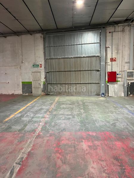 Foto db9fe92d-ba85-4d73-bcba-bfd6438a3bdd. Lloguer nau industrial a Polinyà