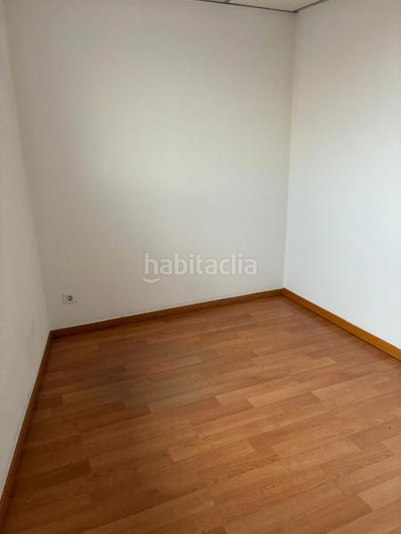 Foto d0a6c0f5-1ed4-4266-8eac-e11afecfd3ca. Rent industrial building in Polinyà