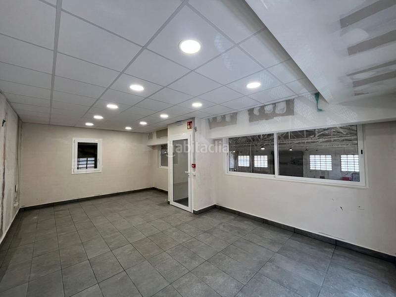 Foto 337b1a29-f5d0-494c-a0bb-400d9da2c353. Affitto capannone industriale in Can Feu Sabadell