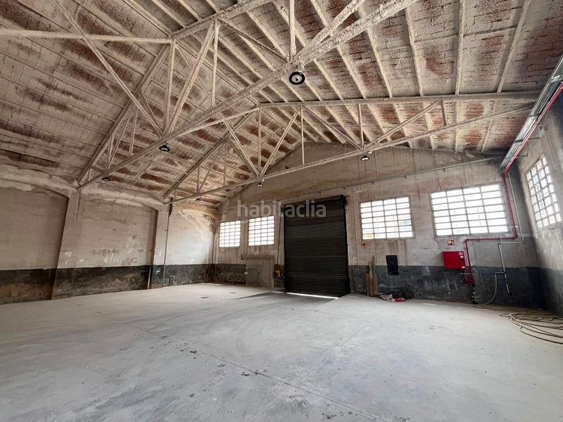 Foto 7e888fbe-edac-4163-9f3d-f91c5d0ea5a3. Lloguer nau industrial a Can Feu Sabadell
