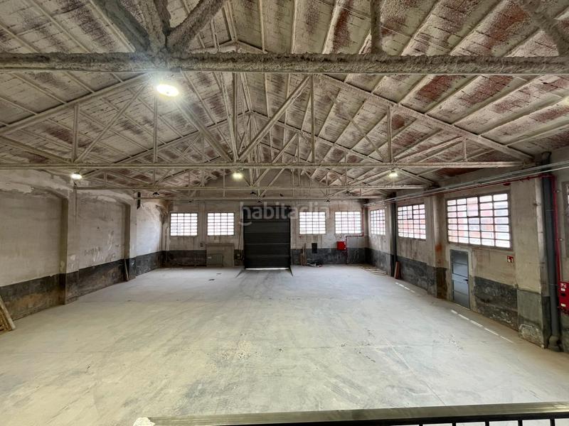 Foto cfe1dcb6-25ff-48c0-8781-6d337dee3831. Lloguer nau industrial a Can Feu Sabadell