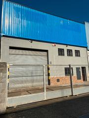 Location Bâtiment à usage industriel  Carrer josep maria sagarra. Disponible can oller