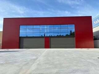Miete Fabrikhalle  Carrer pruelles. ?? nave industrial / comercial en alquiler – sitges
