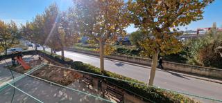 Piso  Plaça corts catalanes. Oportunidad!!