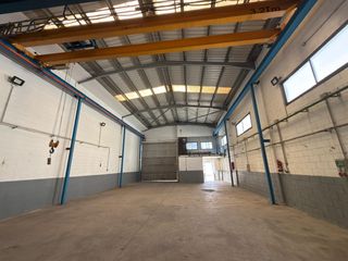 Lloguer Nau industrial a Sentmenat. Nave con puente grúa + patio en sentmenat