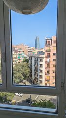 Flat  Carrer dels enamorats. 6ª planta con ascensor + vistas a torre glòries – 90 m²