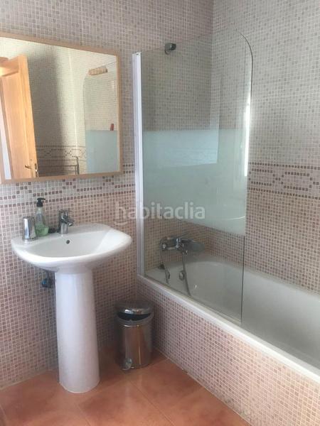 Foto b94a38d7-7449-4d16-b850-8c7a2a323522. Lloguer pis amb calefacció aparcament a Magán