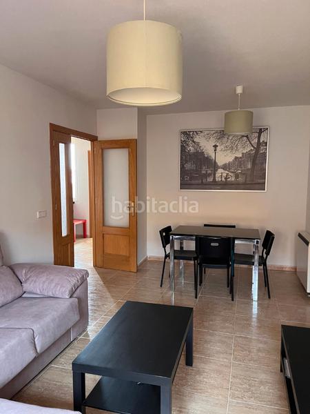 Foto c2395eea-0ca9-4283-9d69-9180bf67215b. Lloguer pis amb calefacció aparcament a Magán