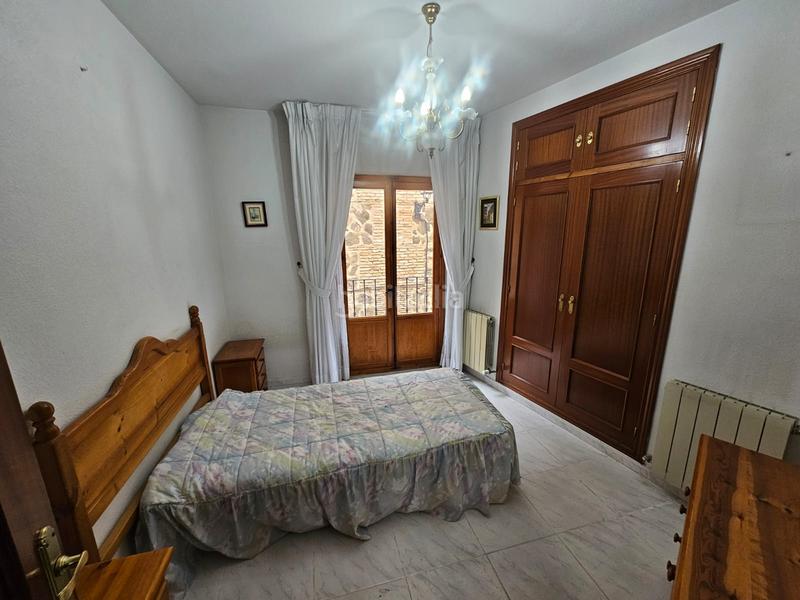 Foto ef437773-41e7-465b-886c-920d07d63e8f. Flat with heating parking in Casco Histórico Toledo